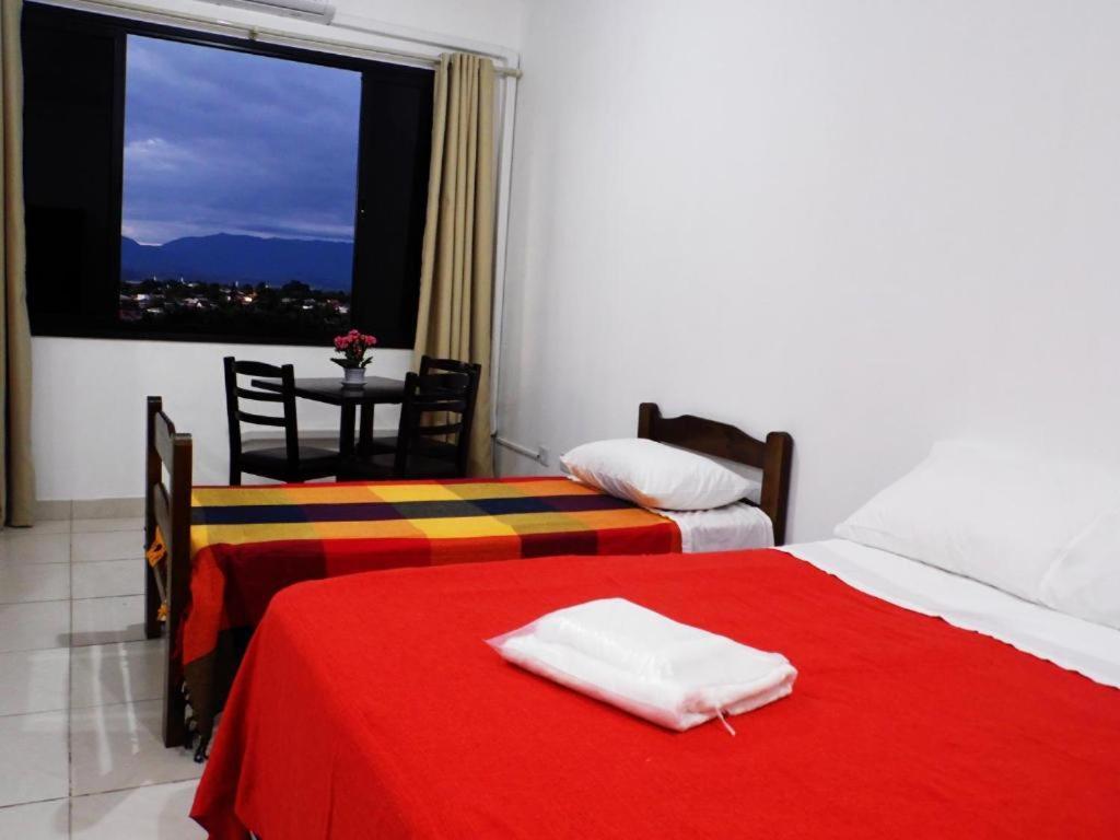 Hotel Flamboyant Taubaté Buitenkant foto