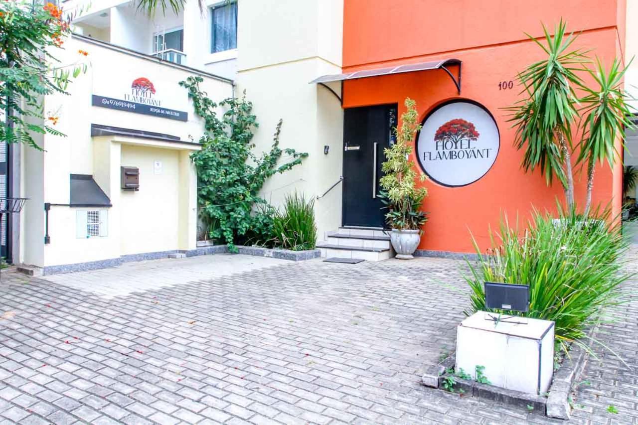 Hotel Flamboyant Taubaté Buitenkant foto